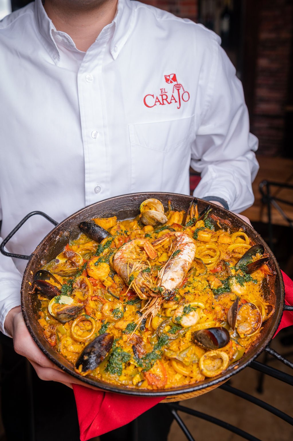 Photography for El Carajo International Tapas & Wines' social media strategy.å