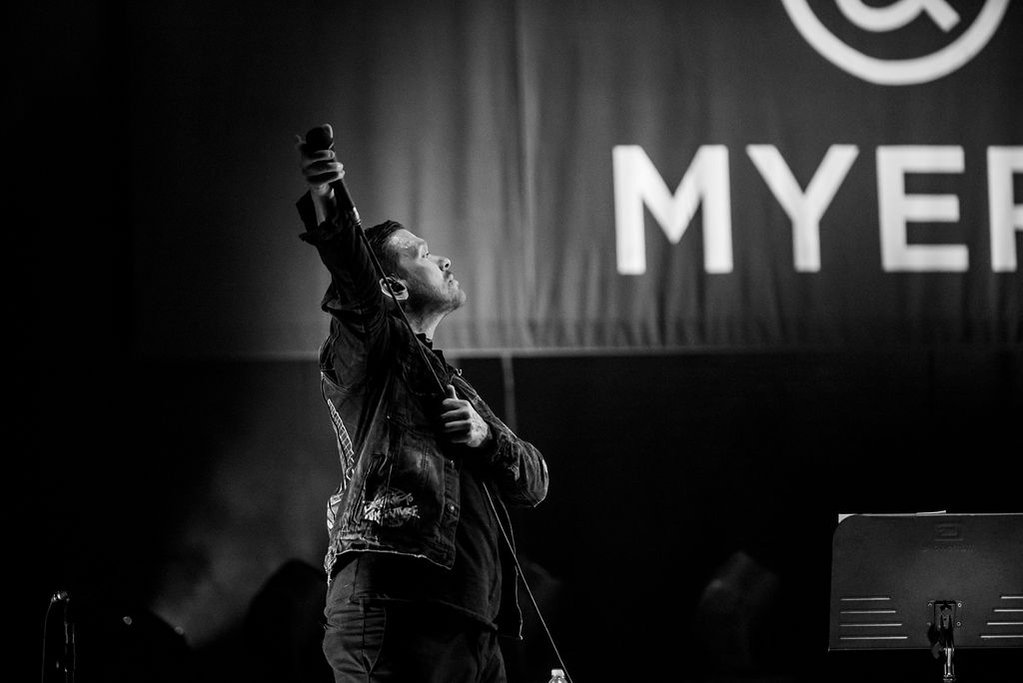 Smith & Myers of Shinedown live at Old School Square Delray, Florida. Photography by Julia Rose Photo.