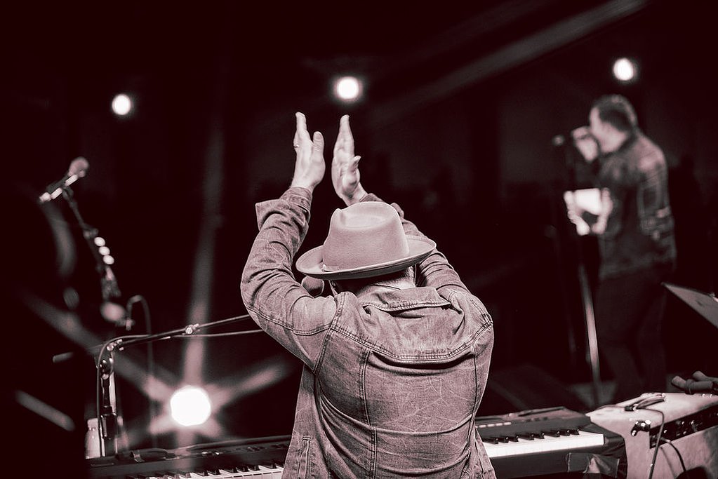 Smith & Myers of Shinedown live at Old School Square Delray, Florida. Photography by Julia Rose Photo.
