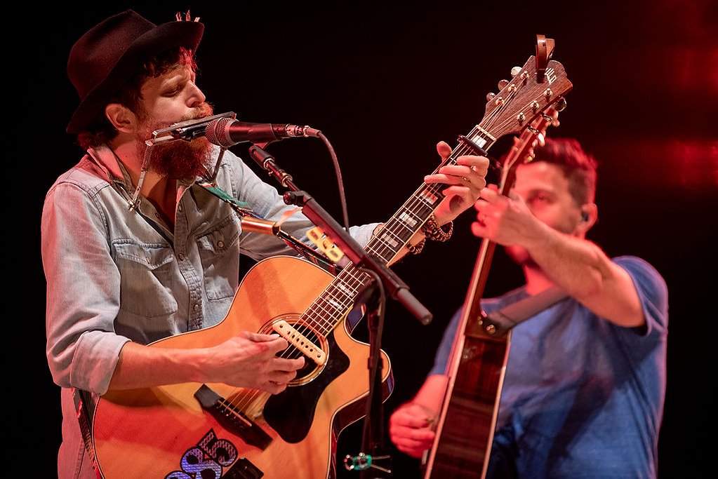Smith & Myers of Shinedown live at Old School Square Delray, Florida. Photography by Julia Rose Photo.