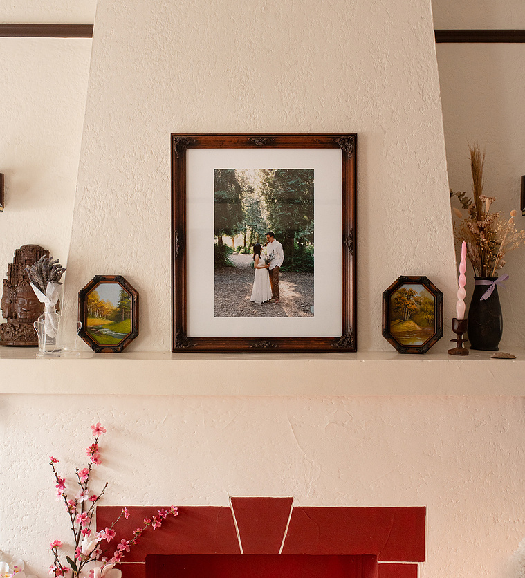 Additional services with Aly Rose Photo include high quality prints from your photoshoot processed with silver professionally-framed to fit your unique aesthetic. Wedding, elopements, family portraits, and more are perfect for these prints. 