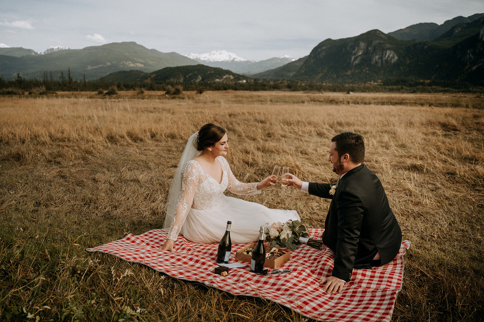 Photo by Steve Stemmler and Tara Lilly

Squamish wedding venue, the perfect location. Wedding officiant, wedding celebrant and hair and make up artist in Squamish. 