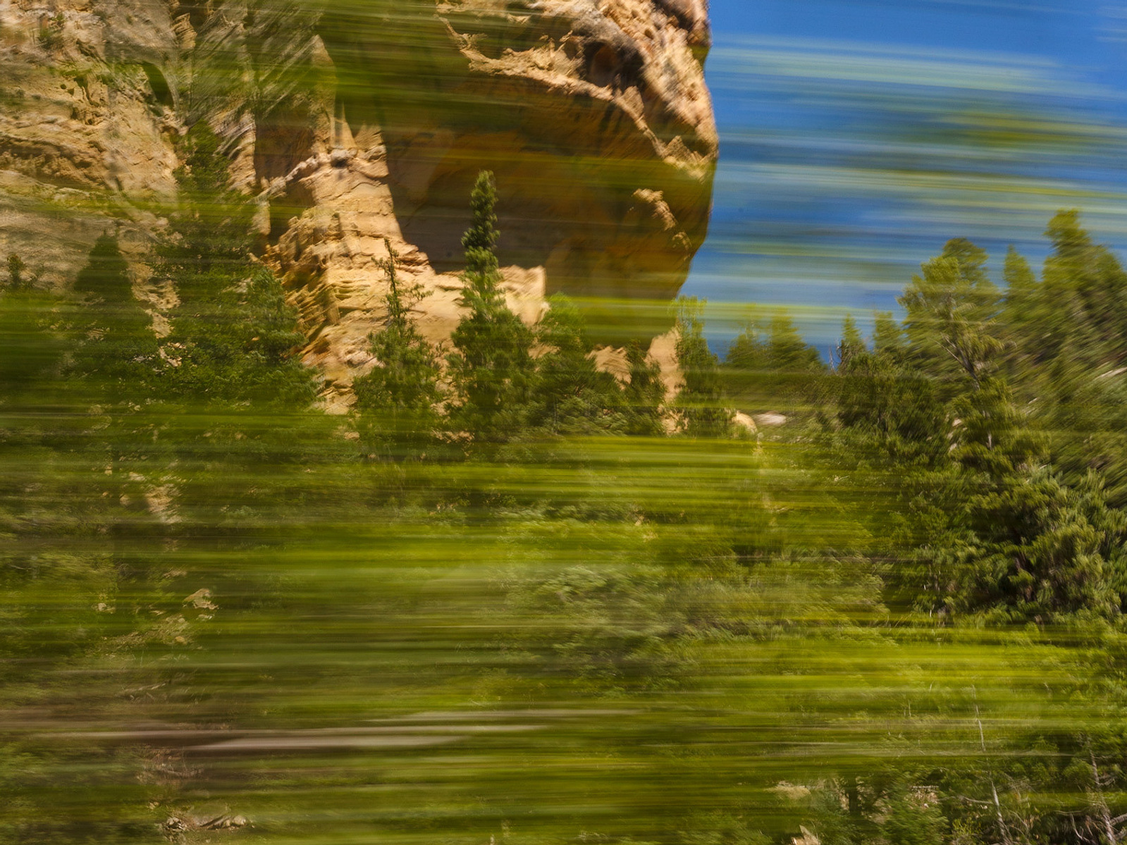 Smeared Rocks Passing Through, Green Smear Rock, 2020 - Sue Hudelson Photography