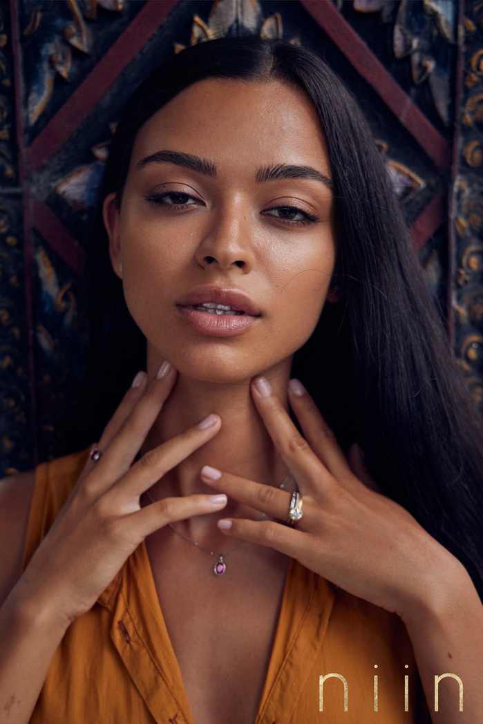 Niin Shot by Karim Tabar