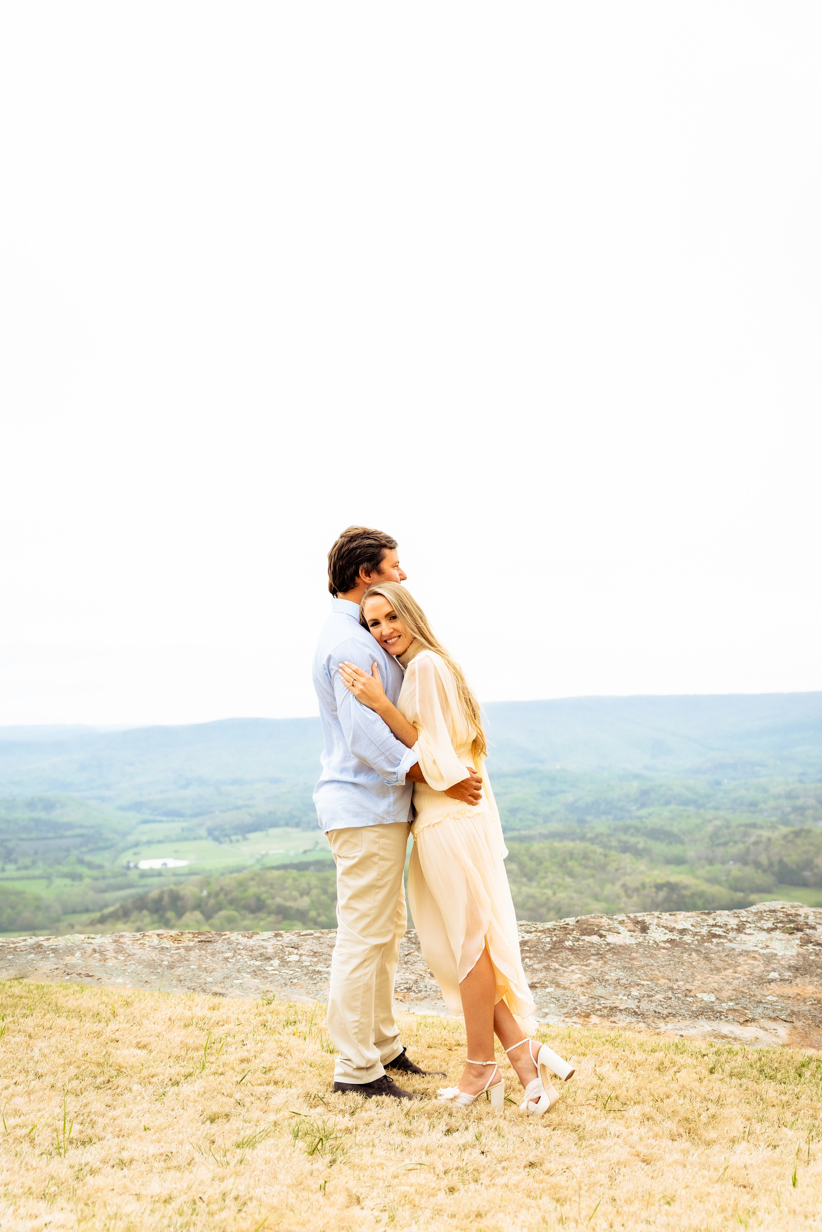 Engagement photography by Anh Bao Tran-Le wandering.anhbao