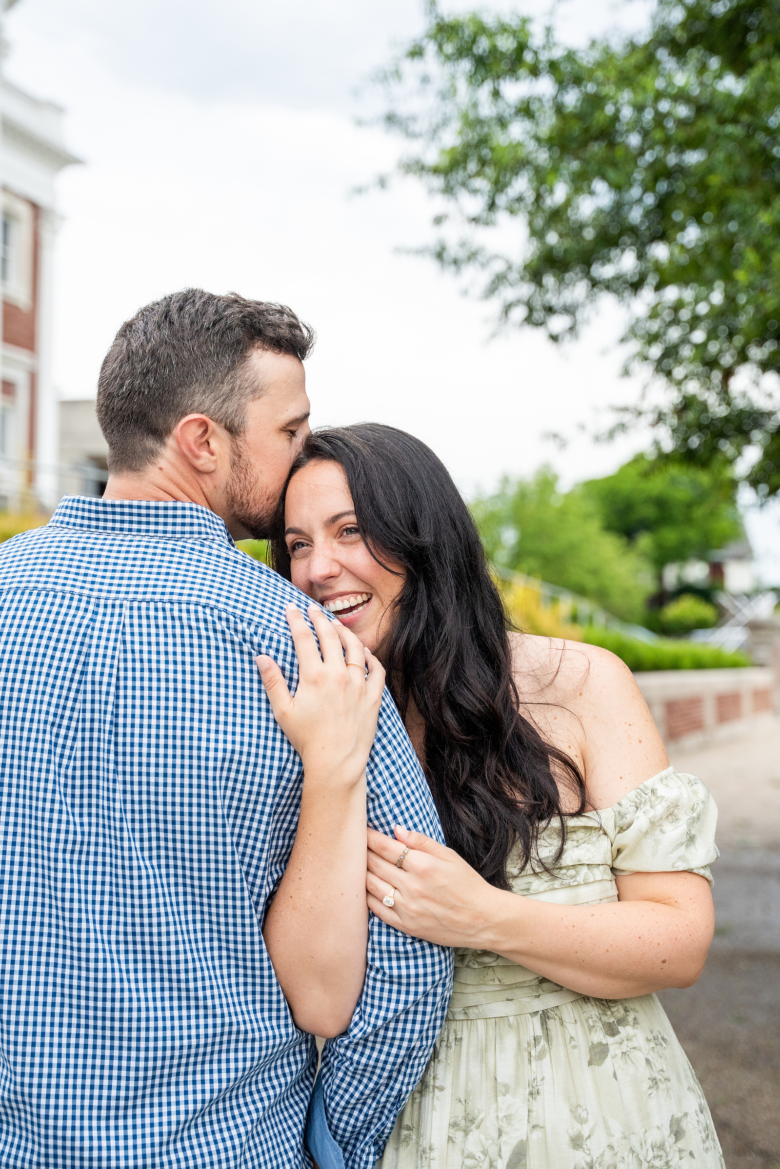 Engagement photography session at Hunter Museum in Chattanooga, Tennessee