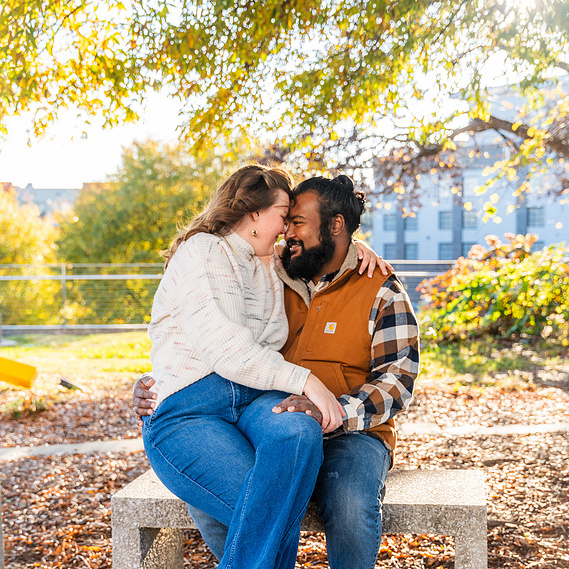 Engagement Portraits Hunter Museum in Chattanooga