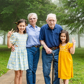Family Photography portraits, Chattanooga, TN. Point Park.