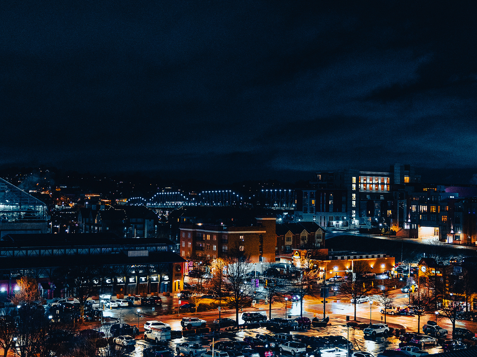 Downtown Chattanooga After Dark - Chattanooga Wedding, Engagement, and ...