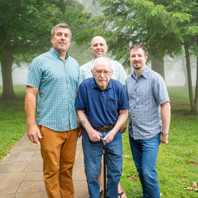 Family Photography portraits, Chattanooga, TN. Point Park.