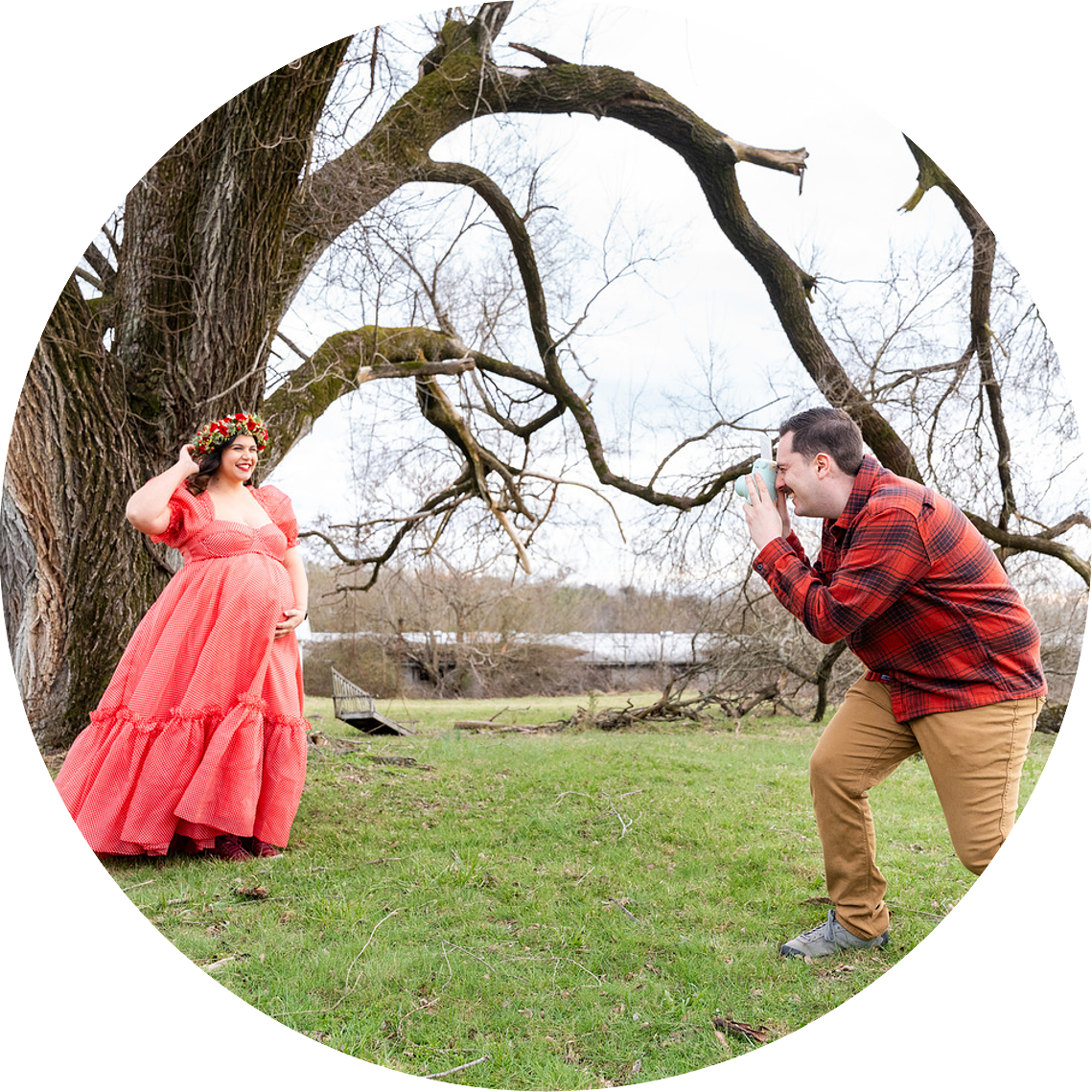 Chattanooga maternity photographer, Chattanooga family photographer, portraits for new parents