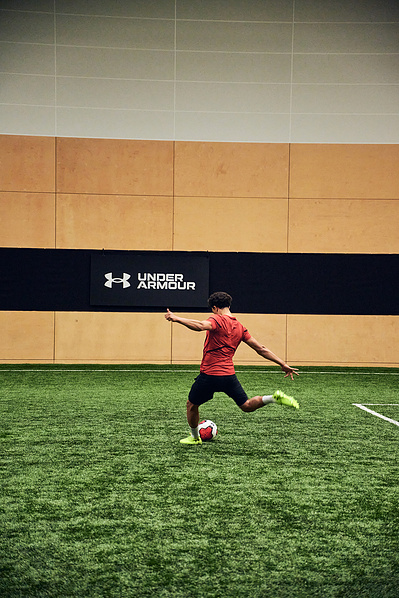 trent-alexander-arnold-playing-football-shot-by-matthew-stansfield