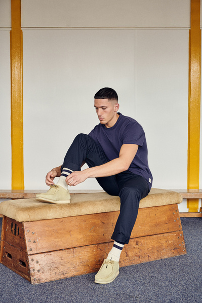 guy-tying-shoes-pommel-horse-shot-by-matthew-stansfield