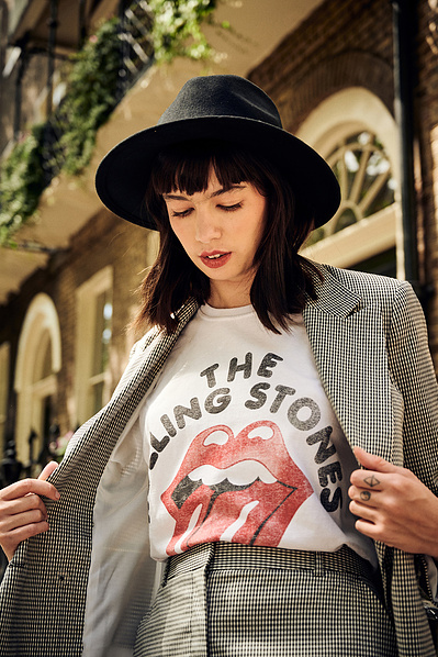 portrait-girl-street-london-railings-tweed-rolling-stones-photography-by-matthew-stansfield