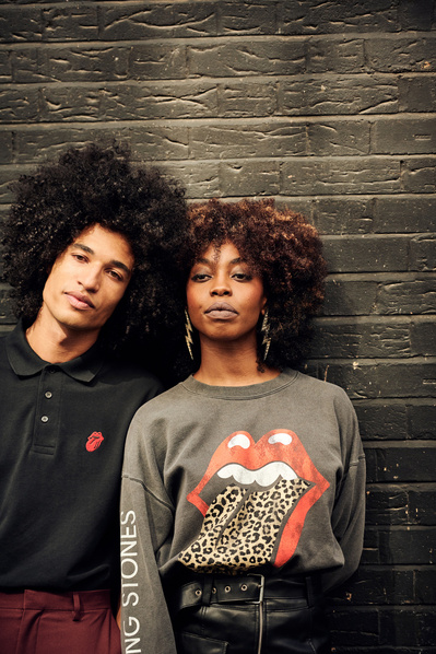 couple-street-afro-wall-rolling-stones-photography-by-matthew-stansfield