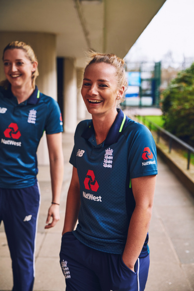 danni-wyatt-cricketer-laughing-shot-by-matthew-stansfield