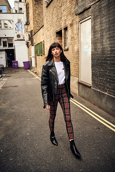 girl-leather-jacket-street-rolling-stones-photography-by-matthew-stansfield