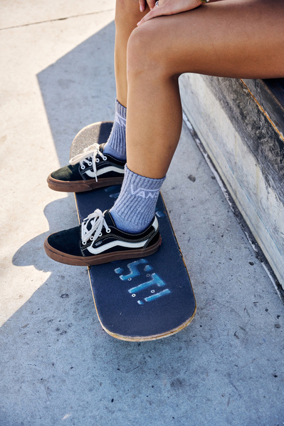 legs-skateboard-vans-trainers-skatepark-shot-by-matthew-stansfield