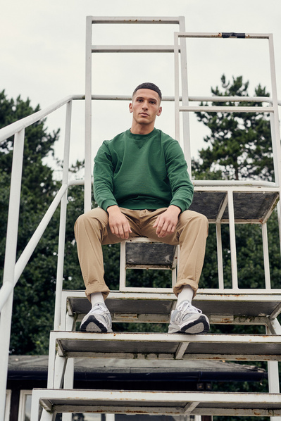 guy-sitting-casual-stand-shot-by-matthew-stansfield