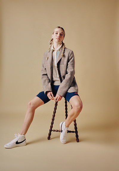 portrait-girl-sitting-stool-studio-photography-by-matthew-stansfield