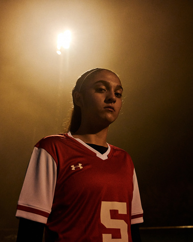 under-armour-portrait-girl-night-football-player-photo-by-matthew-stansfield