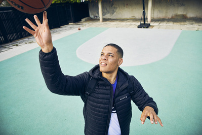 basketballer-freckles-shooting-hoops-basketball-court-shot-by-matthew-stansfield