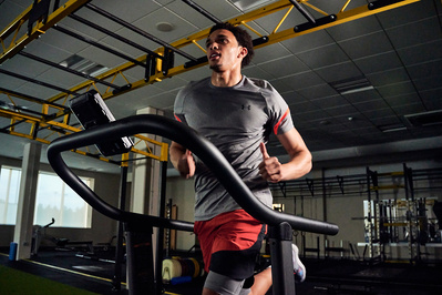 trent-alexander-arnold-treadmill-running-shot-by-matthew-stansfield