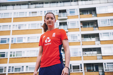 sarah-taylor-cricketer-portrait-shot-by-matthew-stansfield