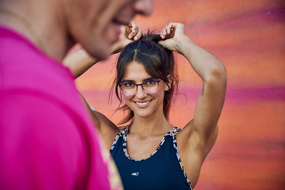 girl-training-wearing-glasses-shot-by-matthew-stansfield