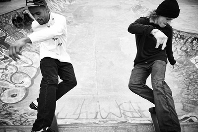 guys-skateboarding-skating-skatepark-by-matthew-stansfield