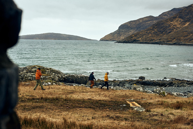isle-of-skye-walkers-photography-by-matthew-stansfield