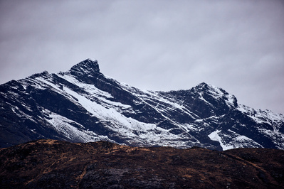 isle-of-skye-rocky-mountains-snow-photography-by-matthew-stansfield