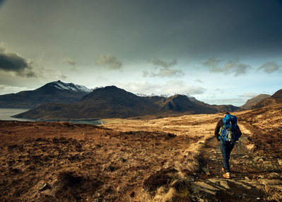 trek-backpack-isle-of-skye-landscape-photography-by-matthew-stansfield