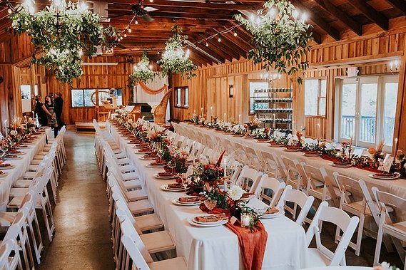 banquet hall crockett run wedding venue.