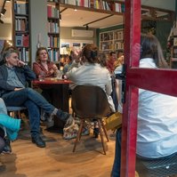 Last Wednesday @artifactory2017 opened @visiblepastproject in Greece (at Simoun Café and cultural Bookshop, in Preveza) with the event 𝐖𝐡𝐞𝐫𝐞 𝐝𝐨𝐞𝐬 𝐭𝐡𝐞 𝐓𝐡𝐢𝐫𝐝 𝐆𝐫𝐞𝐞𝐤 𝐑𝐞𝐩𝐮𝐛𝐥𝐢𝐜 𝐠𝐨? 