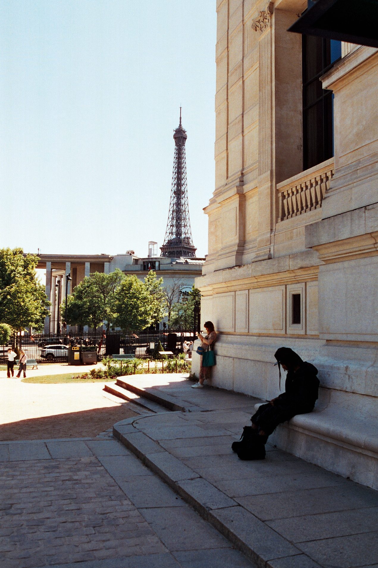 Paris, Cinestill 400. 2025