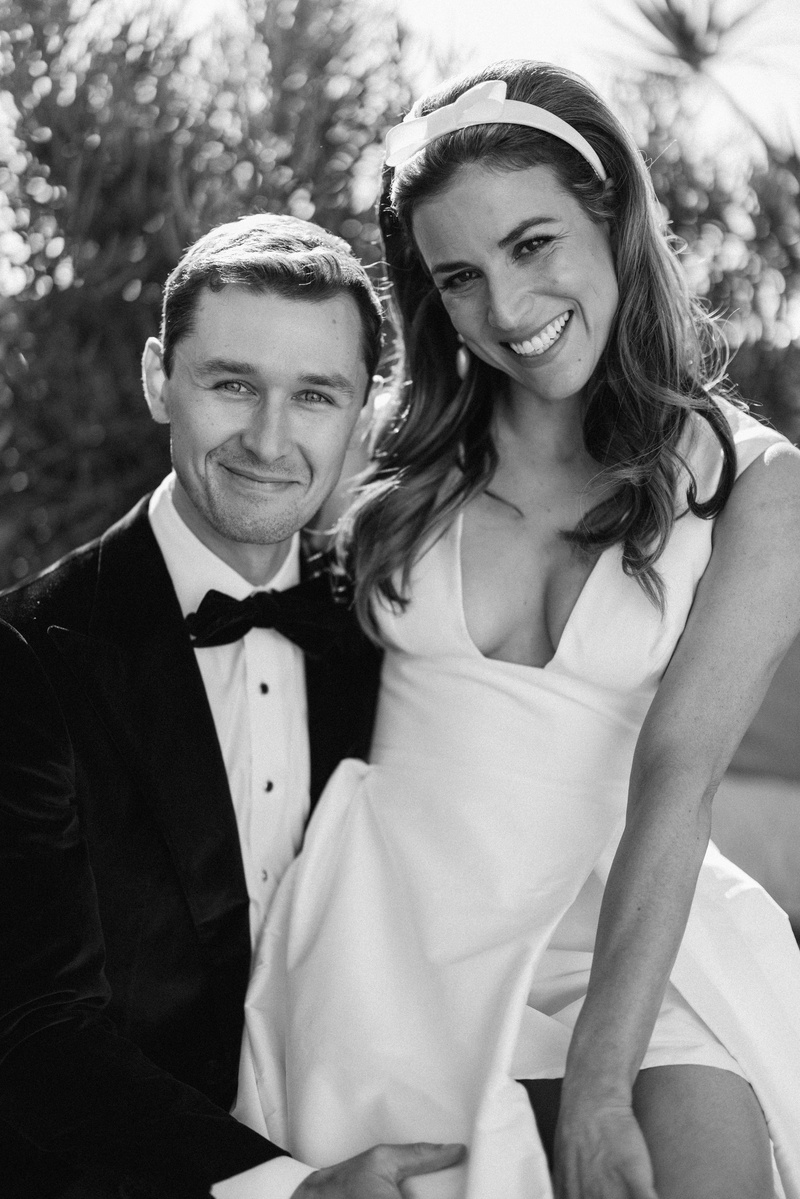 Timeless black and white bride and groom wedding photography, captured by Abigail Gorden Photography. Classic, elegant, and full of love.