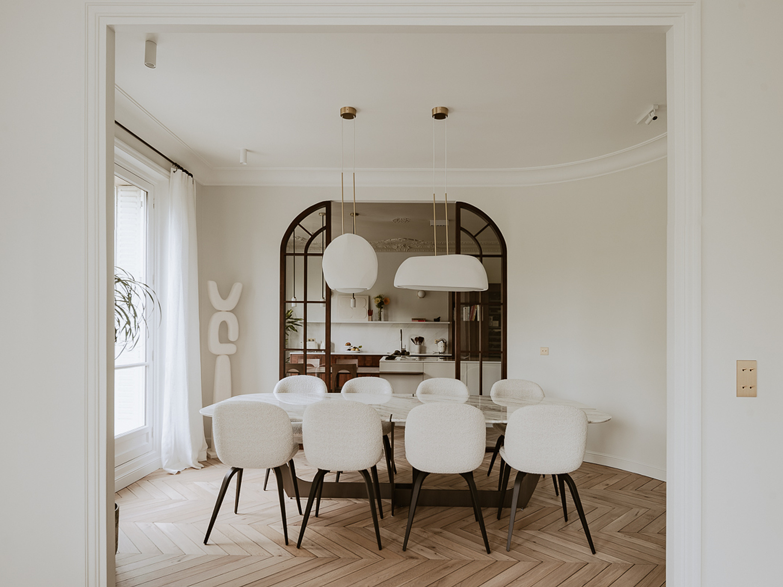 Interiors - Amaury Laparra