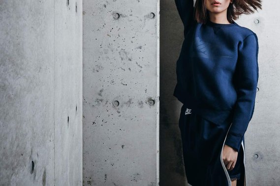 concrete walls, girl, model, posing, nike logos, blue outfit, artificial lighting, fashion, lips, 