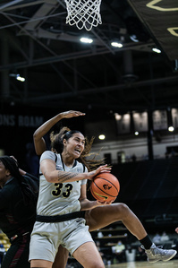 Senior forward Peanut Tuitele (33) shouts and defends the ball before scoring against TSU at the game on Tuesday, Nov. 23, 2021. (Io Hartman&#x2F;CU Independent)