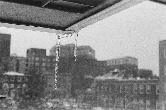 ice crystals canon black and white street motion blur photography evanston illinois chicago