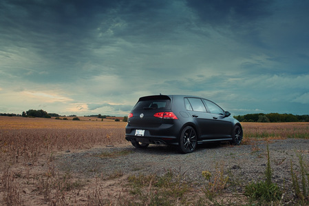 Volkswagen Golf R in Halton Hills, Ontario, Canada by automotive photographer Theron Lane