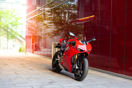 Ducati V4S Panigale superbike by motorcycle photographer Theron Lane