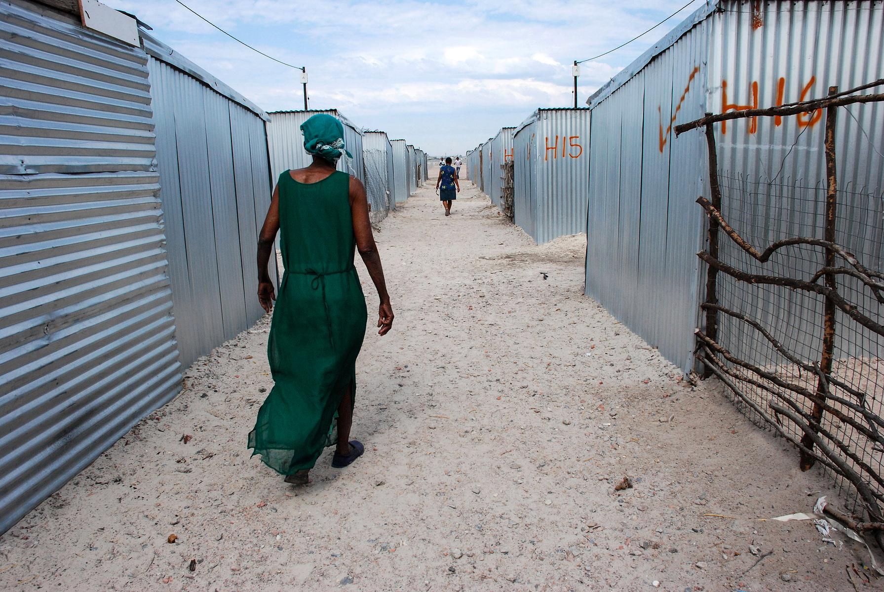 photojournalism, photojournalist, news photograph, news, Africa, South Africa, Cape Town, Blikkiesdorp, informal settlement, township