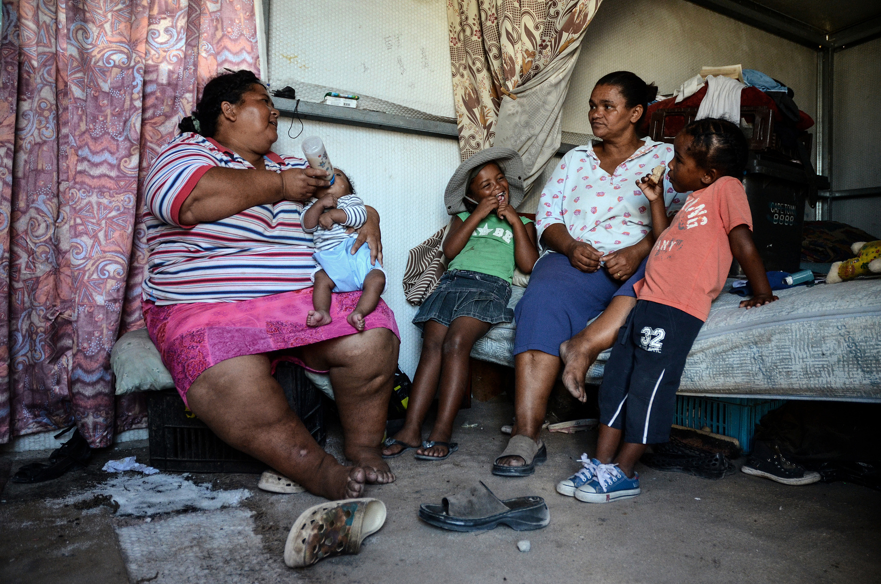 photojournalism, photojournalist, news photograph, news, Africa, South Africa, Cape Town, Blikkiesdorp, informal settlement, township