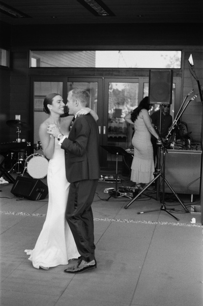 Bride and grooms first dance during their Bend Oregon backyard wedding. 