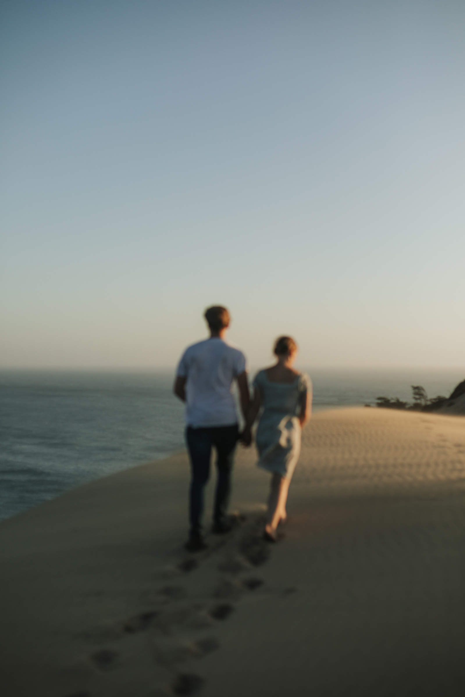 Oregon Coast Engagement Photos At Cape Kiwanda 