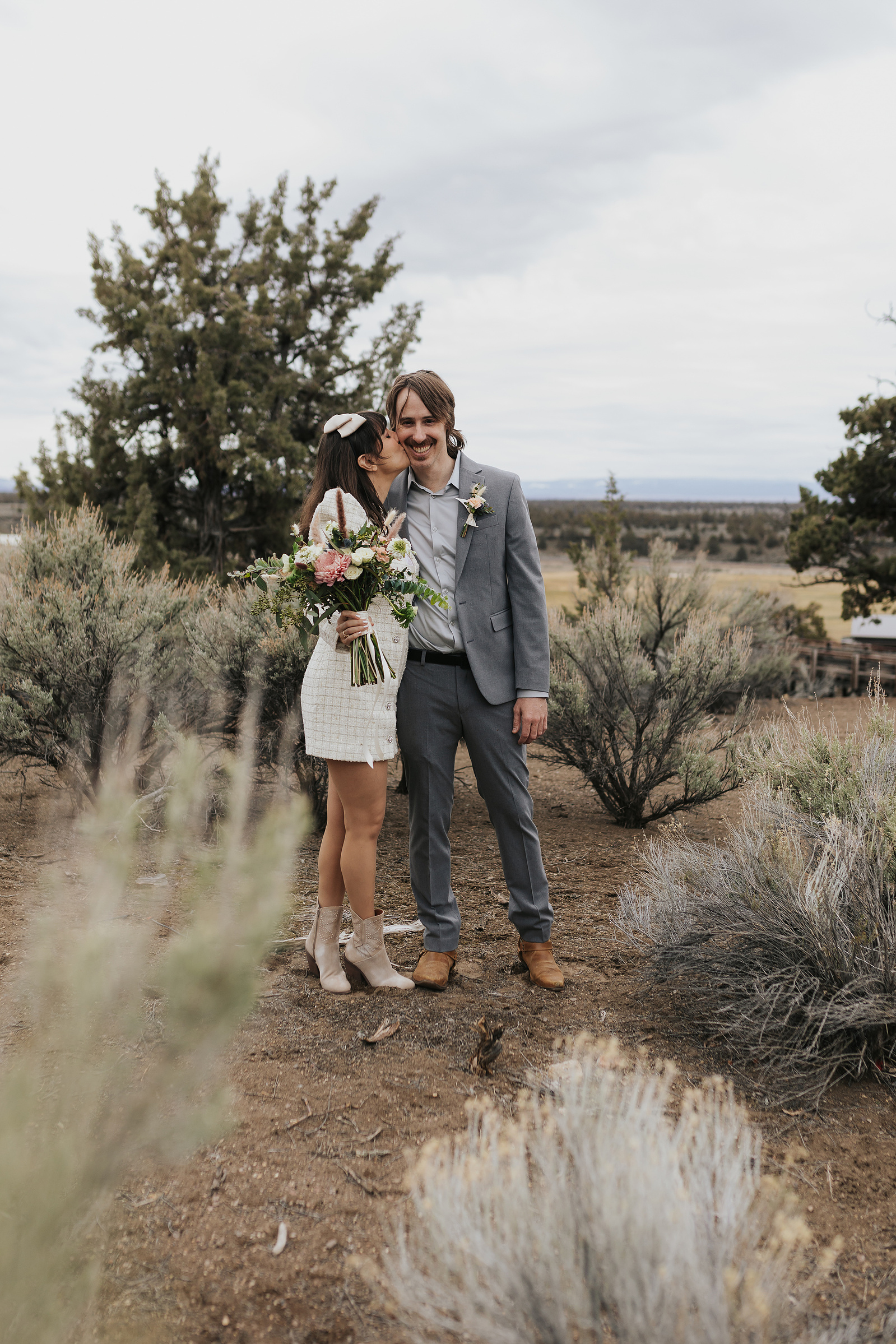 Bride and Groom portraits in Bend Oregon