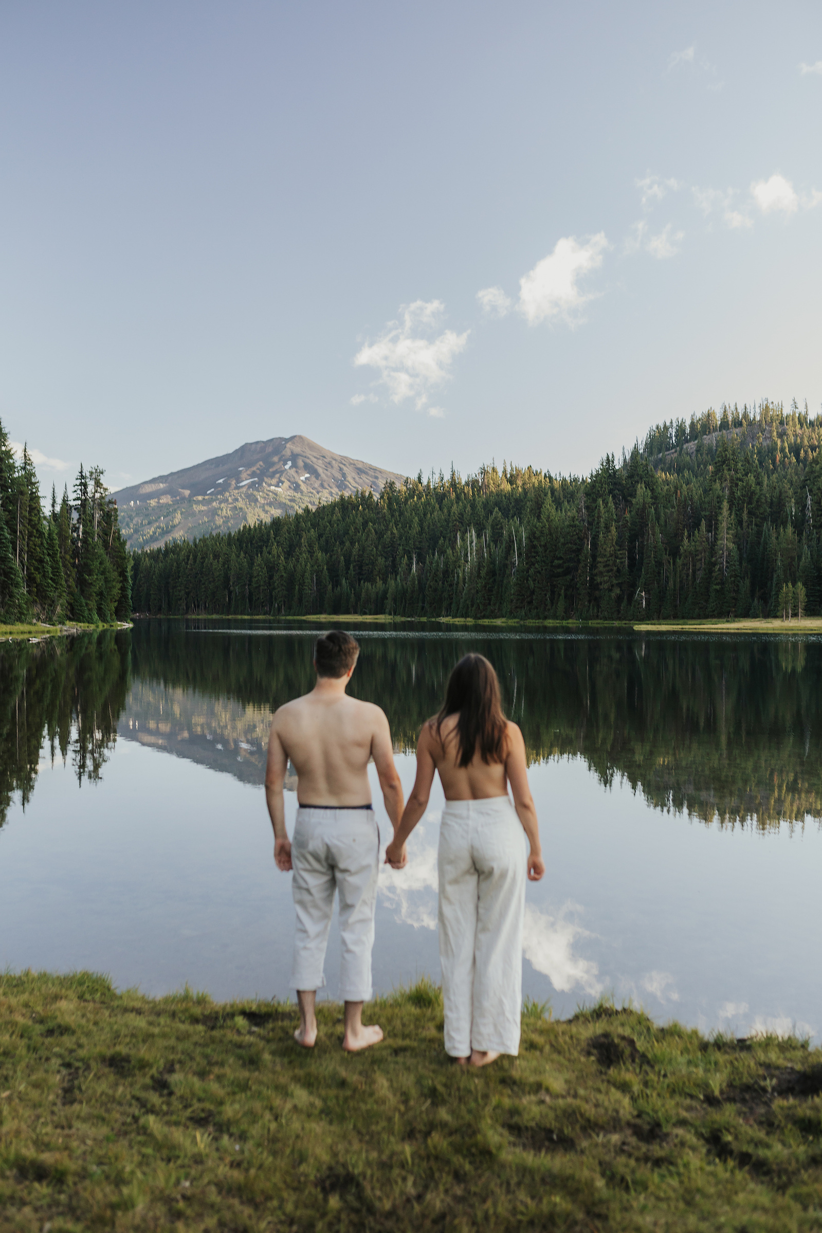 Bend Oregon engagement session at Todd Lake