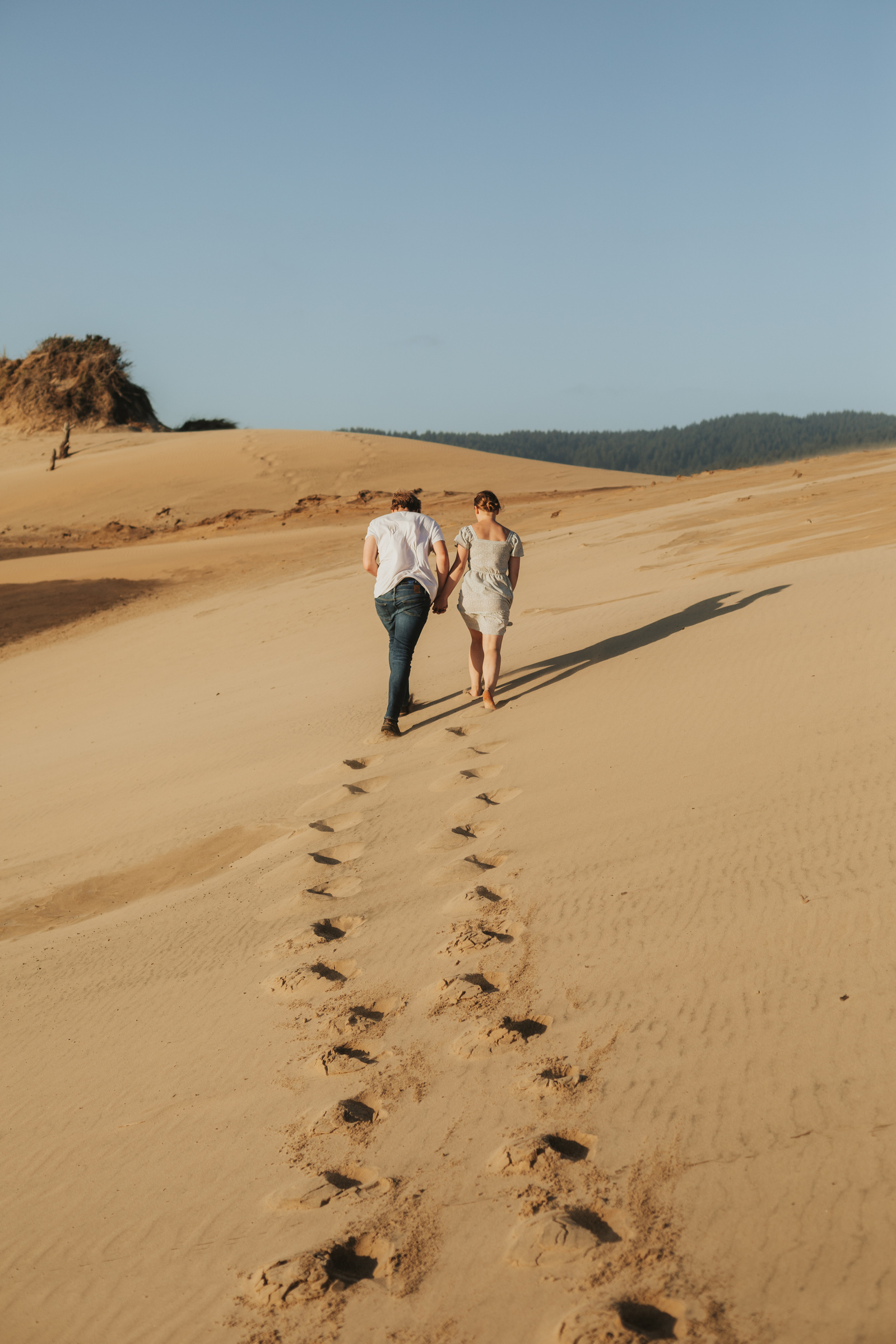 Oregon Coast Sunset Engagement Session At Cape Kiwanda 